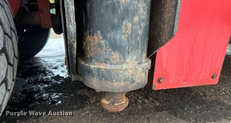 image for item YA0449 1996 Link Belt HTC8670 crane