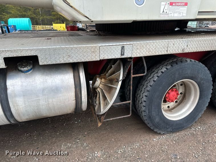 image for item YA0449 1996 Link Belt HTC8670 crane