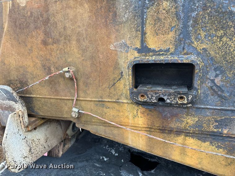 image for item YA0449 1996 Link Belt HTC8670 crane