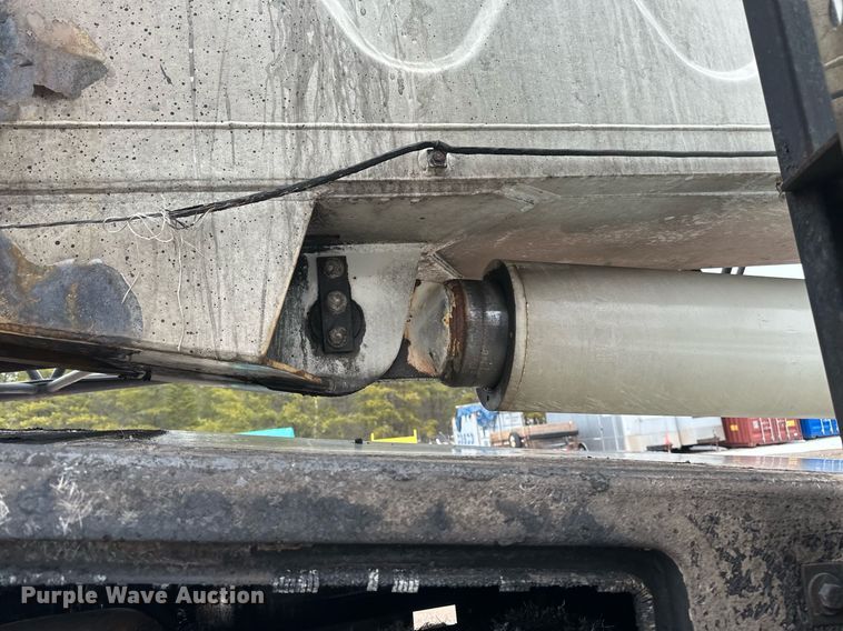 image for item YA0449 1996 Link Belt HTC8670 crane