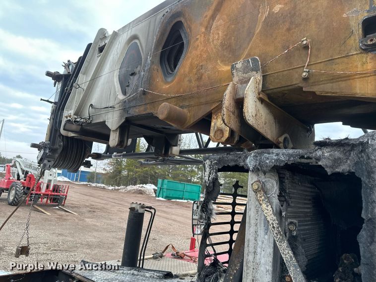 image for item YA0449 1996 Link Belt HTC8670 crane