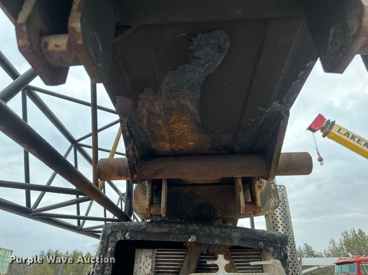 image for item YA0449 1996 Link Belt HTC8670 crane