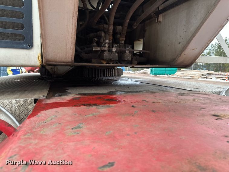 image for item YA0449 1996 Link Belt HTC8670 crane