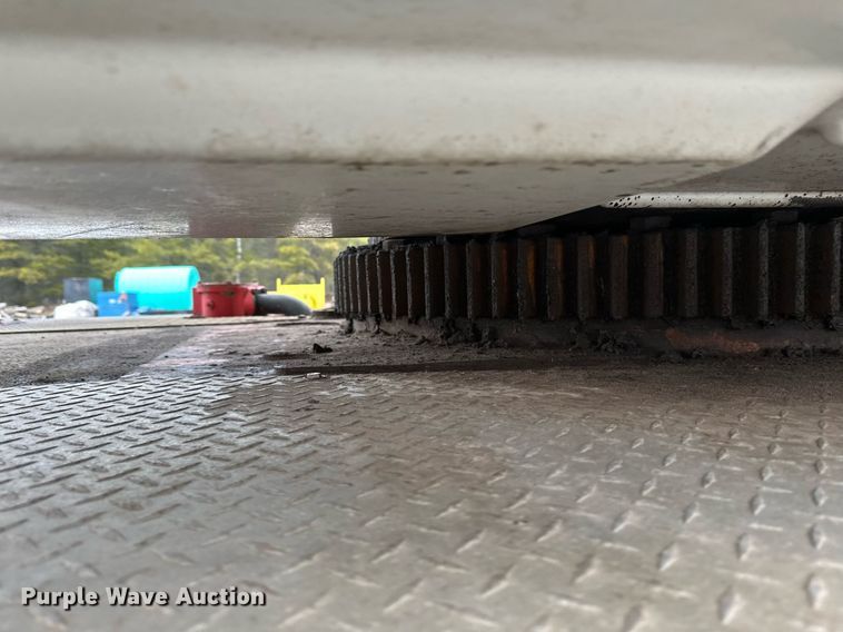 image for item YA0449 1996 Link Belt HTC8670 crane