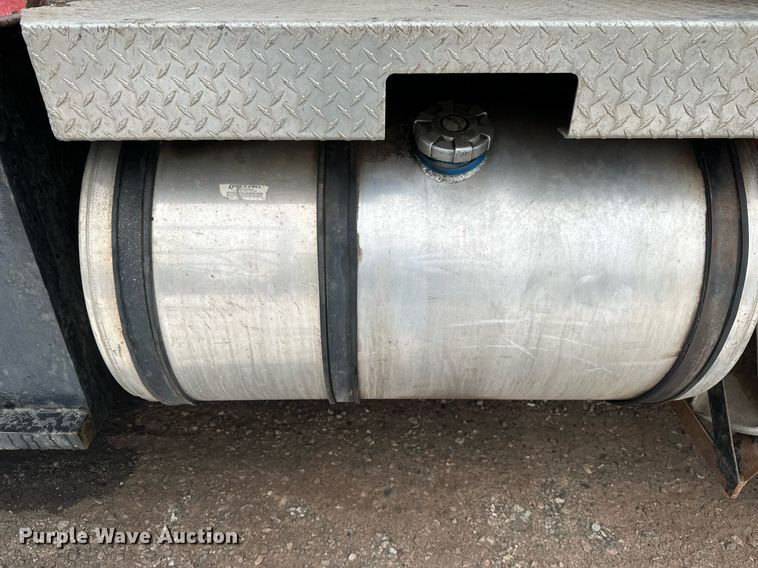 image for item YA0449 1996 Link Belt HTC8670 crane