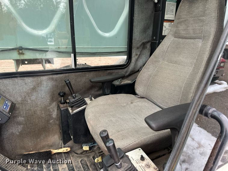 image for item YA0449 1996 Link Belt HTC8670 crane