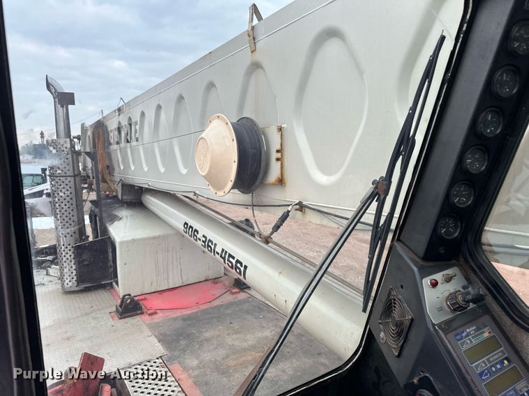 image for item YA0449 1996 Link Belt HTC8670 crane