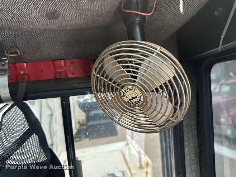 image for item YA0449 1996 Link Belt HTC8670 crane