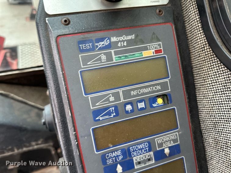 image for item YA0449 1996 Link Belt HTC8670 crane