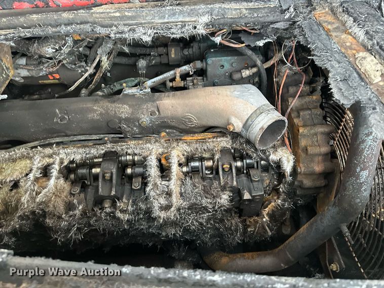 image for item YA0449 1996 Link Belt HTC8670 crane