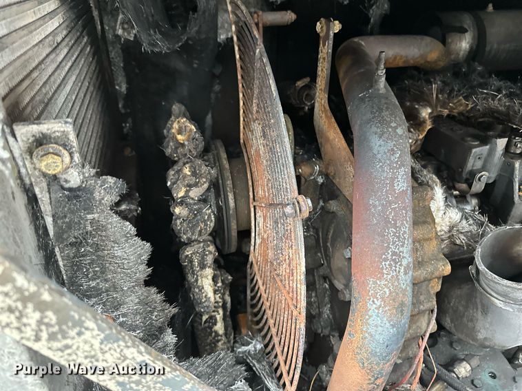 image for item YA0449 1996 Link Belt HTC8670 crane