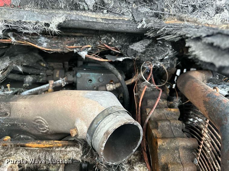 image for item YA0449 1996 Link Belt HTC8670 crane