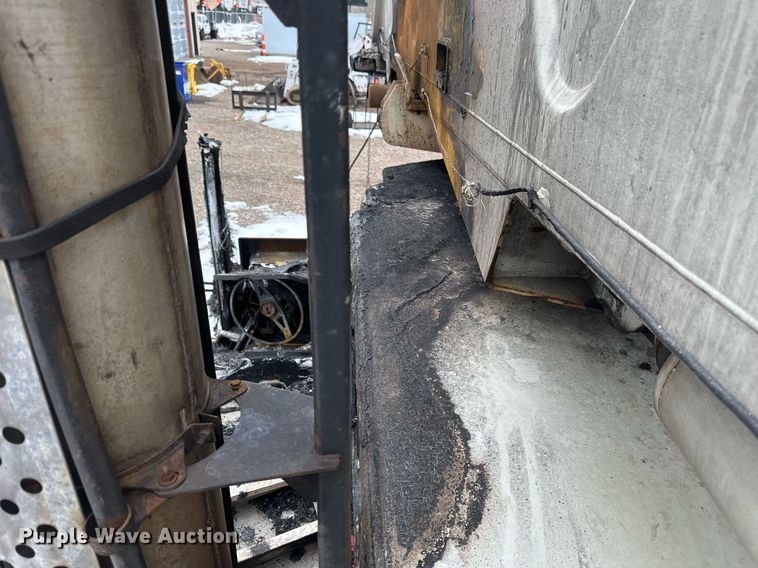 image for item YA0449 1996 Link Belt HTC8670 crane