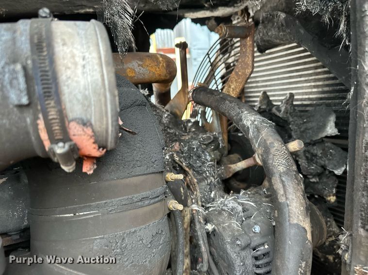 image for item YA0449 1996 Link Belt HTC8670 crane