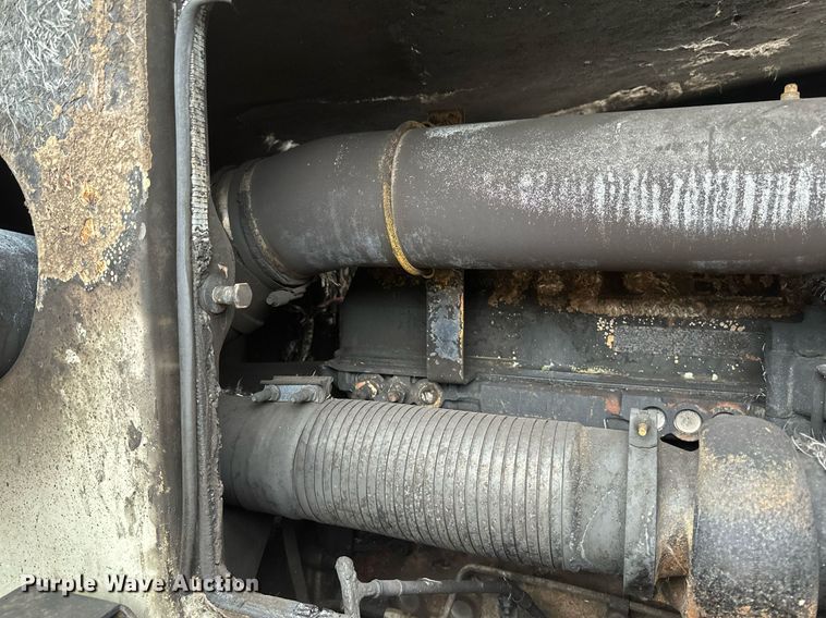 image for item YA0449 1996 Link Belt HTC8670 crane