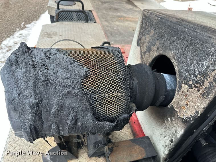 image for item YA0449 1996 Link Belt HTC8670 crane