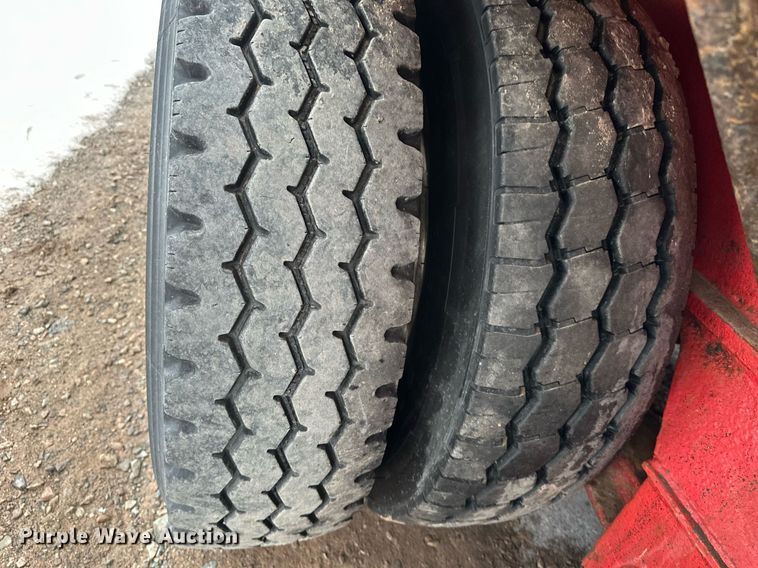 image for item YA0449 1996 Link Belt HTC8670 crane