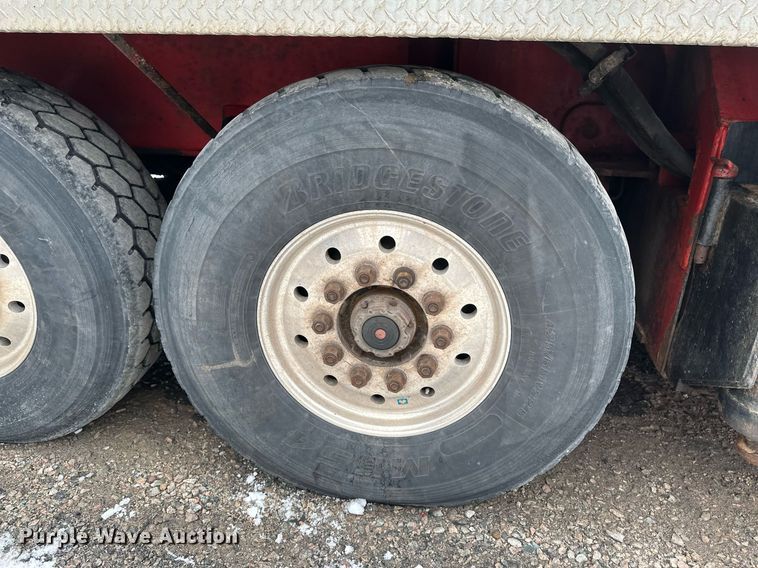 image for item YA0449 1996 Link Belt HTC8670 crane