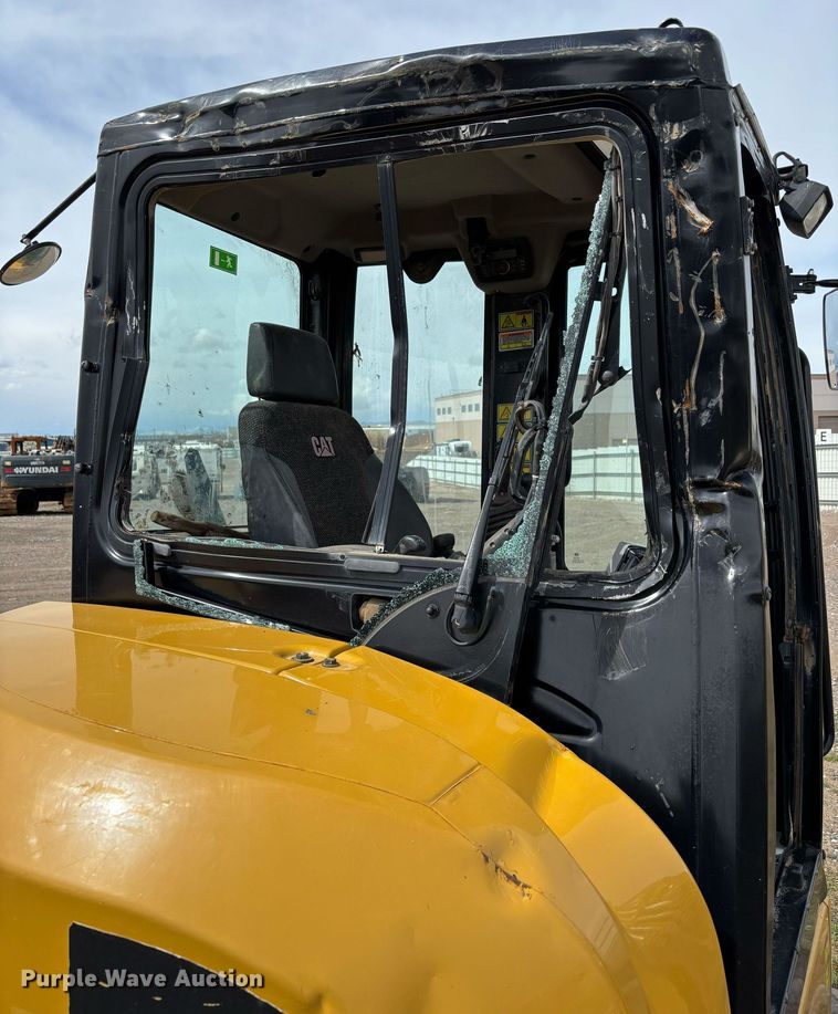 image for item YA0450 2016 Caterpillar 304E2 CR mini excavator