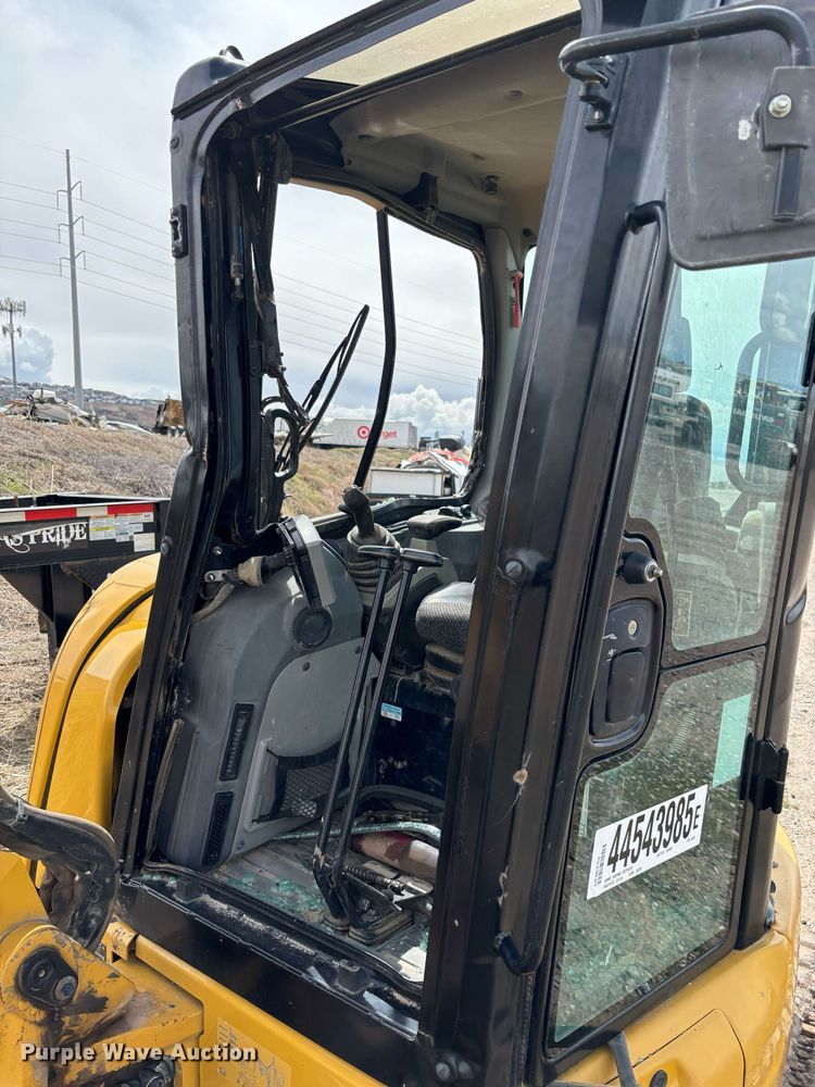 image for item YA0450 2016 Caterpillar 304E2 CR mini excavator