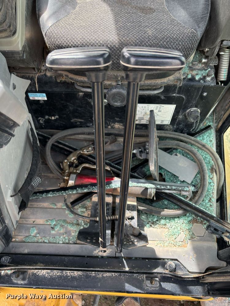 image for item YA0450 2016 Caterpillar 304E2 CR mini excavator