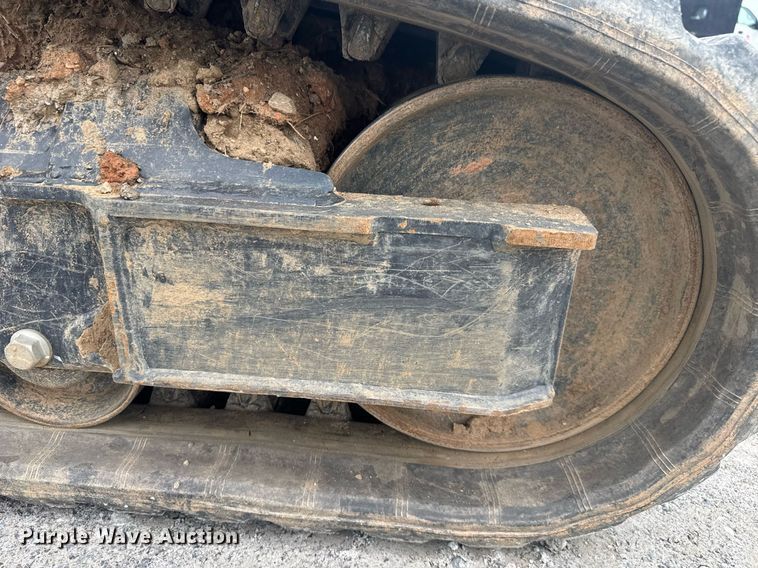 image for item YA0457 2022 Bobcat T595 tracked skid steer loader