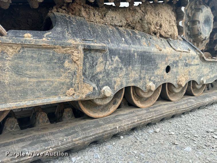 image for item YA0457 2022 Bobcat T595 tracked skid steer loader