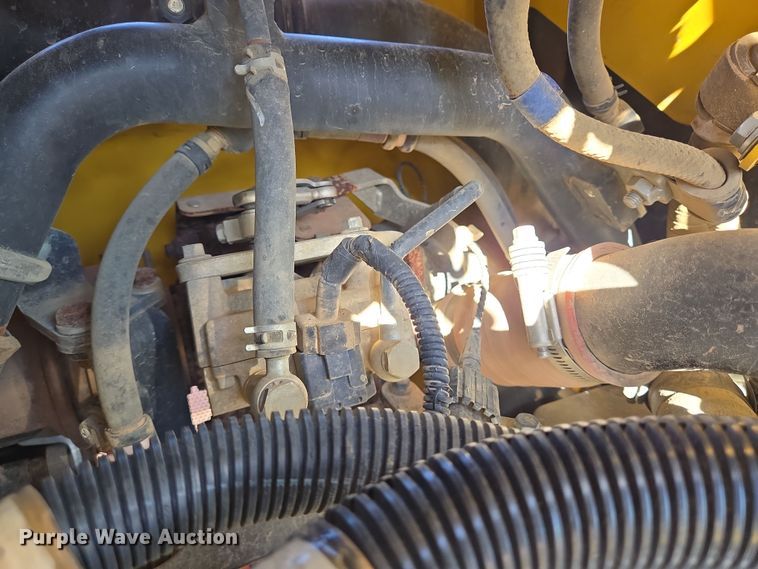 image for item YA0461 2019 Komatsu D51PX-24 dozer