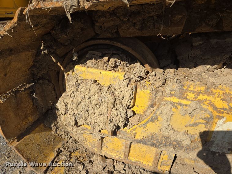 image for item YA0461 2019 Komatsu D51PX-24 dozer