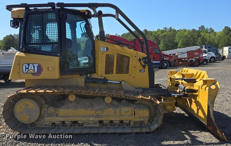 image for item YA0462 2023 Caterpillar D4 LGP dozer