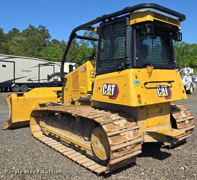 image for item YA0462 2023 Caterpillar D4 LGP dozer