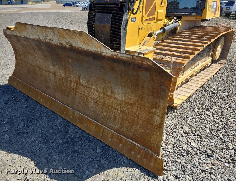 image for item YA0462 2023 Caterpillar D4 LGP dozer