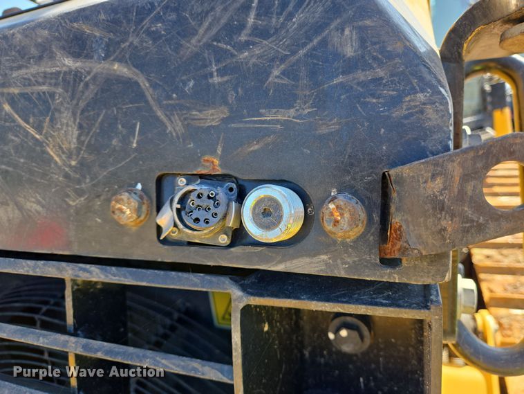 image for item YA0462 2023 Caterpillar D4 LGP dozer