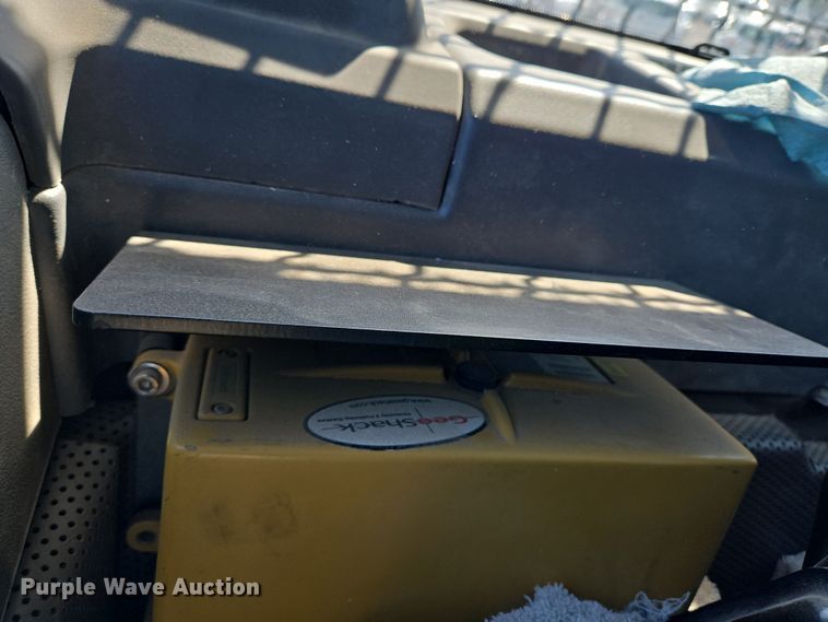 image for item YA0462 2023 Caterpillar D4 LGP dozer