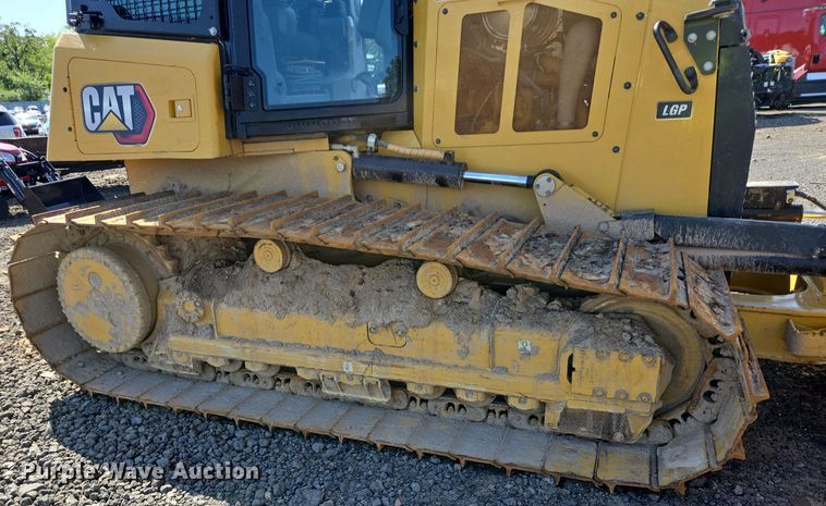 image for item YA0462 2023 Caterpillar D4 LGP dozer