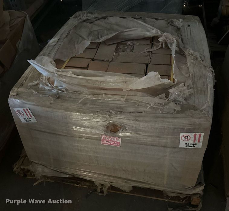 image for item ZA0587 Approximately 7,000 Coorstek 71430 ceramic wear pads