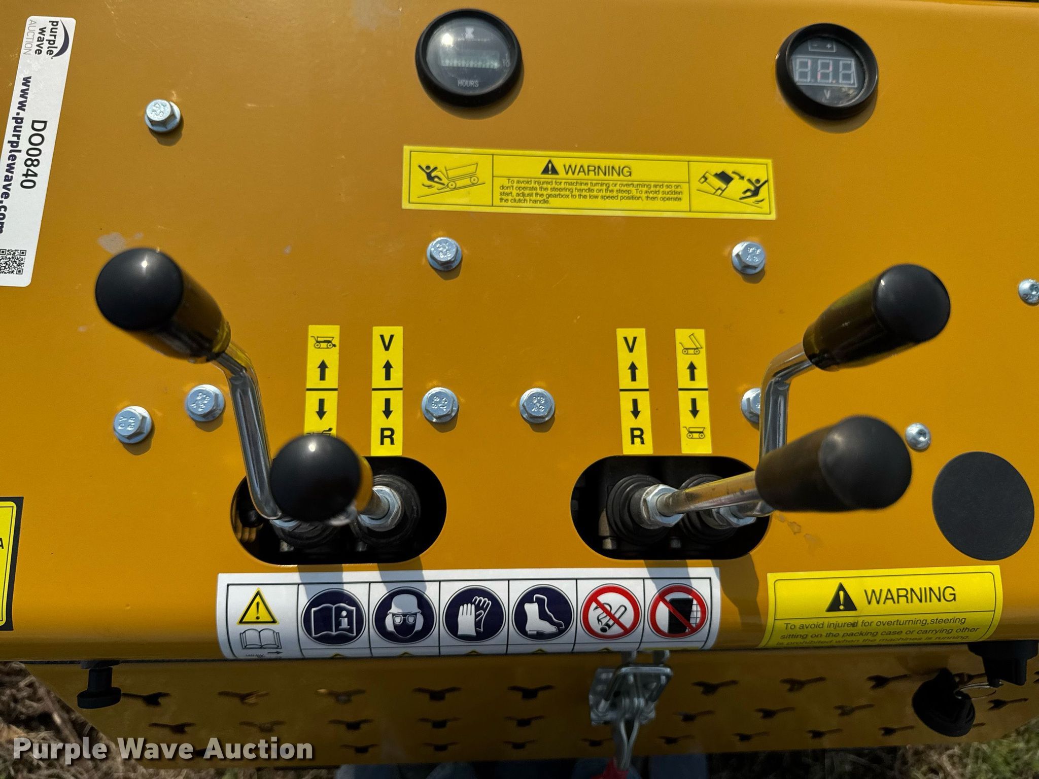 XtremepowerUS 1400-Watt Demolition Hammer Jackhammer Trigger