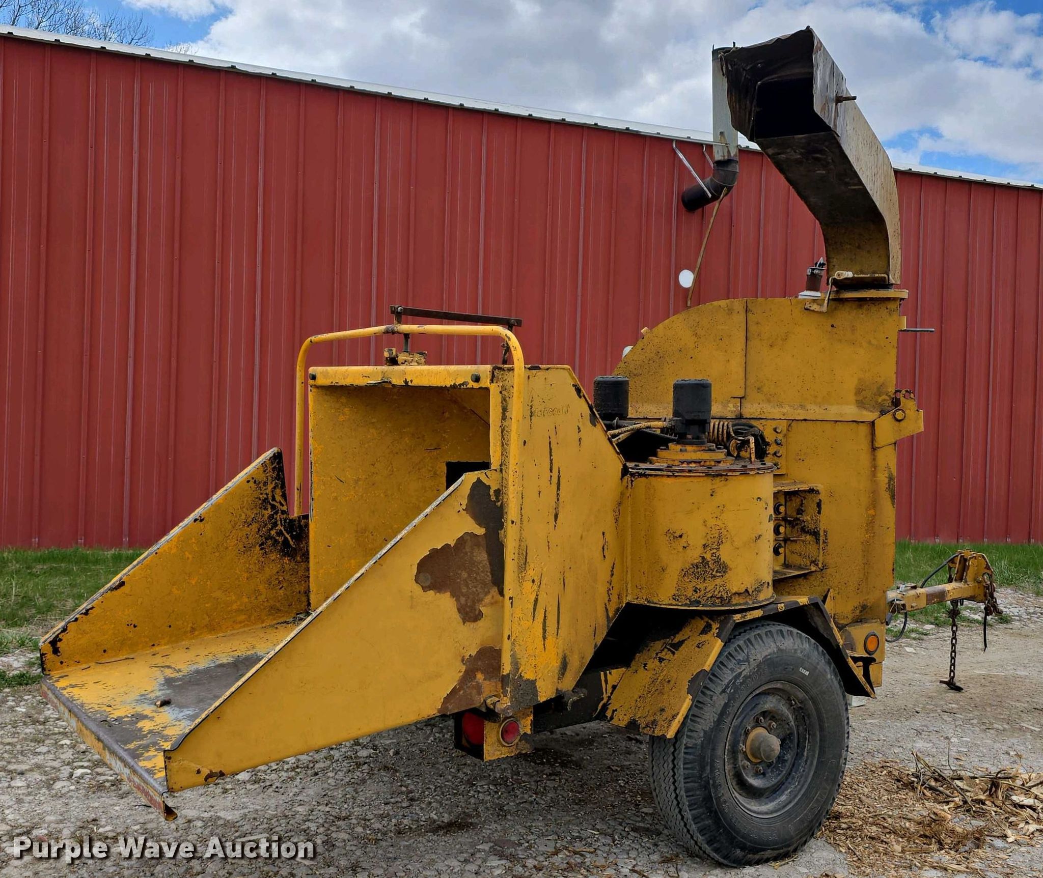 1997 Vermeer 1250BC Auto Feed II wood chipper in Yutan, NE | Item