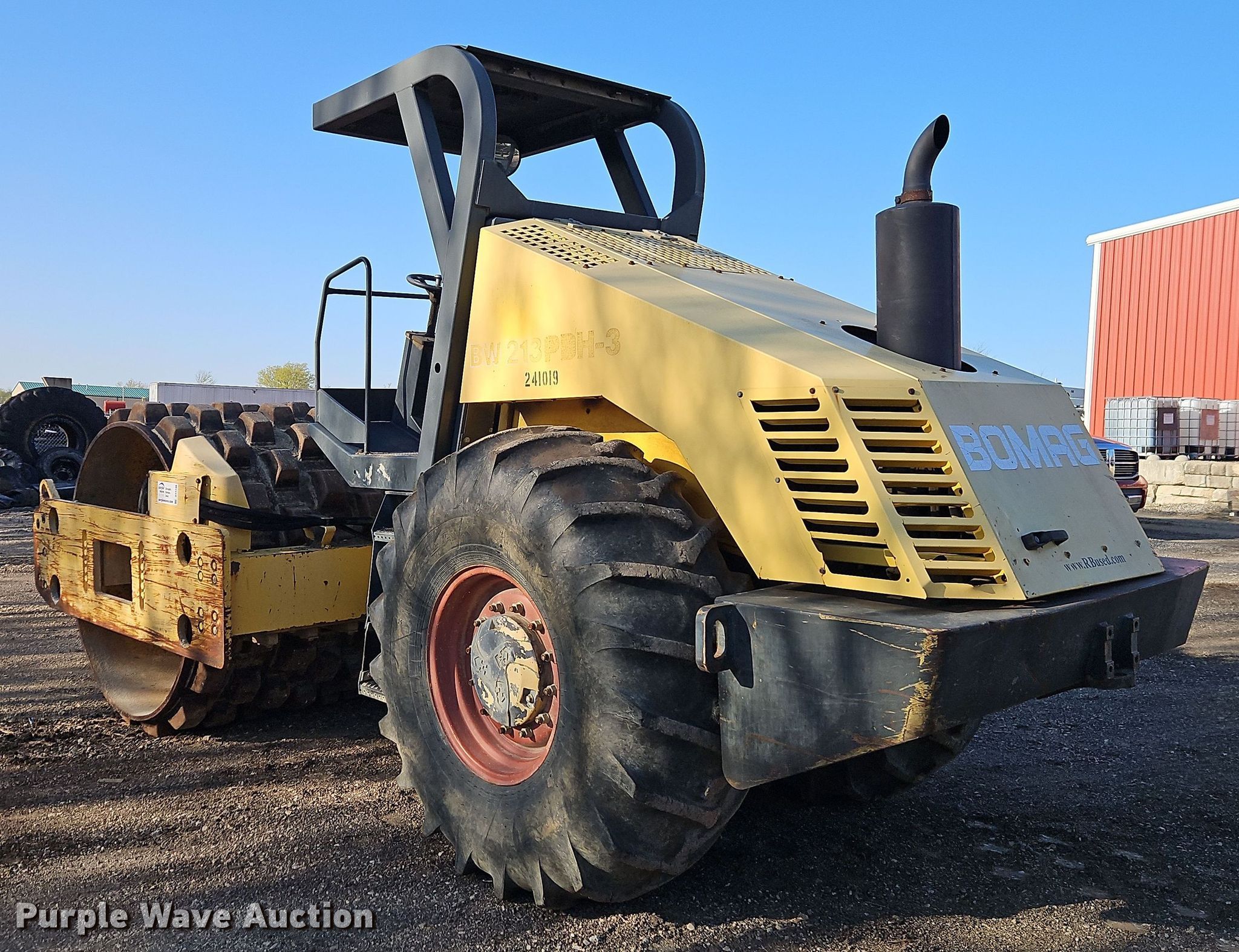 2000 Bomag BW213 PDH-3 single drum vibratory roller in Spring Hill