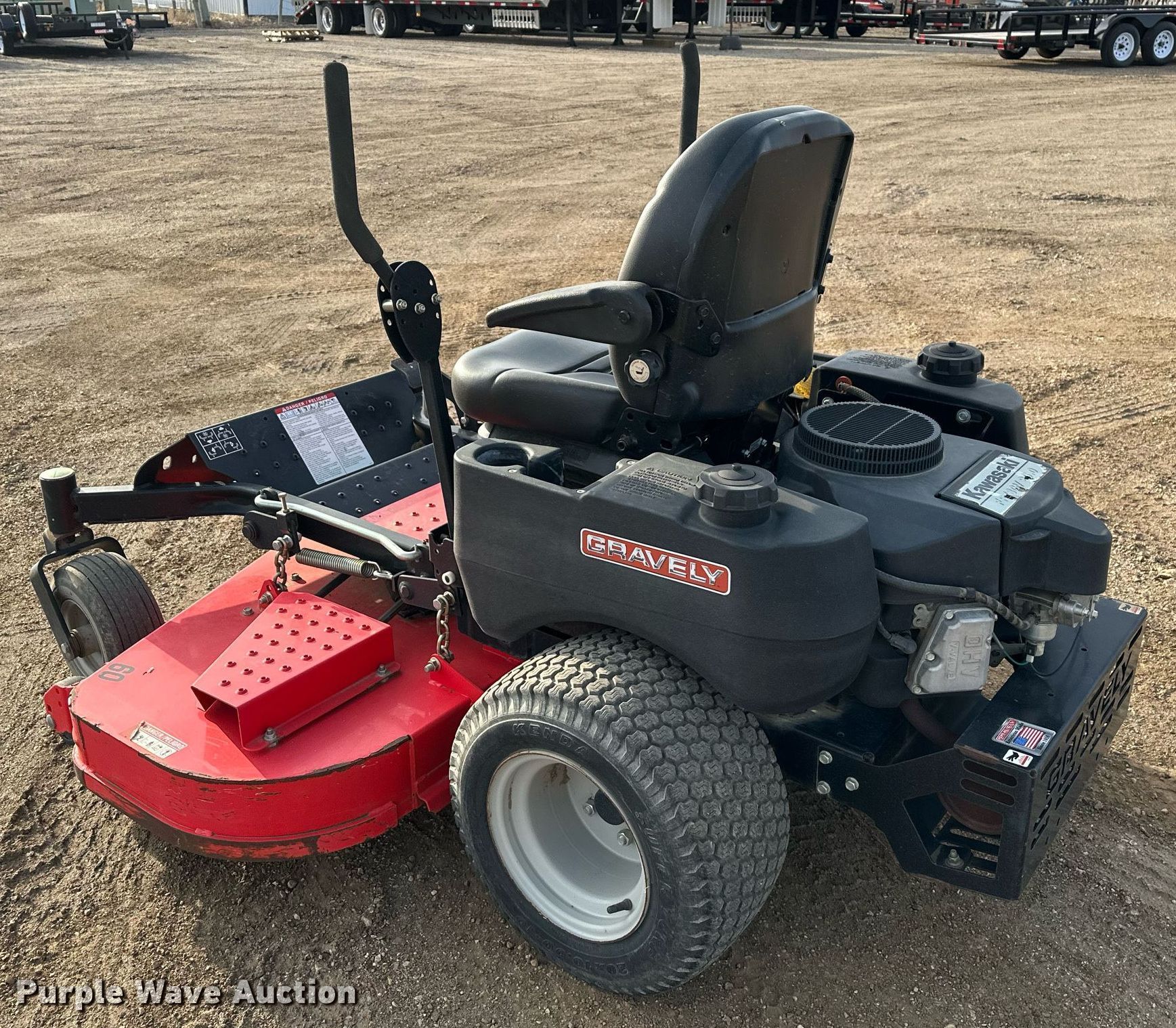 Gravely 991070 ZTR lawn mower in Fort Pierre, SD | Item