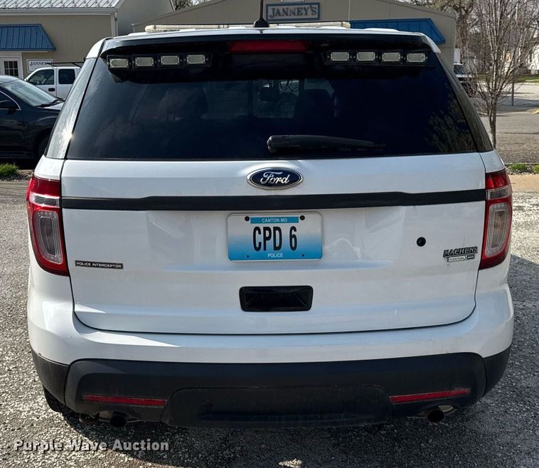 image for item DH9918 2015 Ford Explorer Police Interceptor SUV