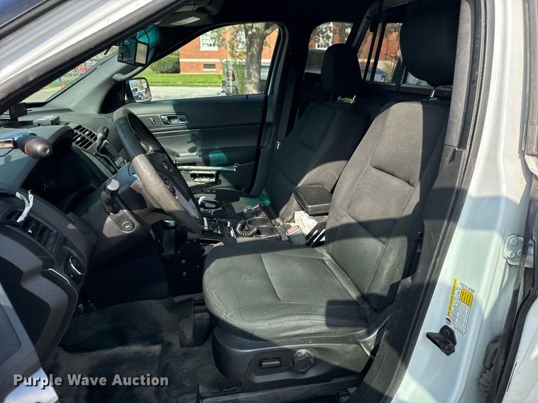 image for item DH9918 2015 Ford Explorer Police Interceptor SUV