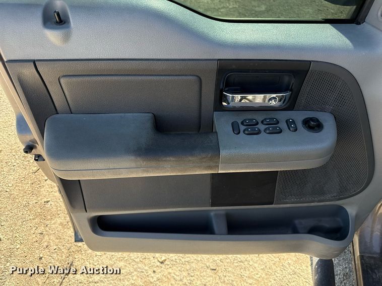 image for item DJ0916 2008 Ford F150 SuperCrew pickup truck