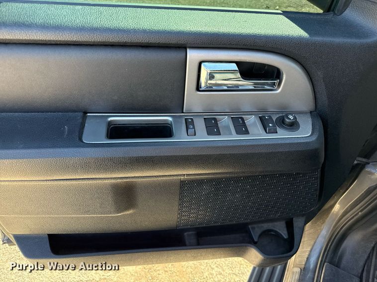 image for item DJ0917 2015 Ford Expedition SUV