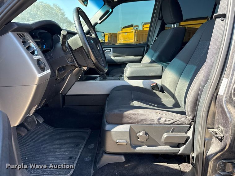 image for item DJ0917 2015 Ford Expedition SUV