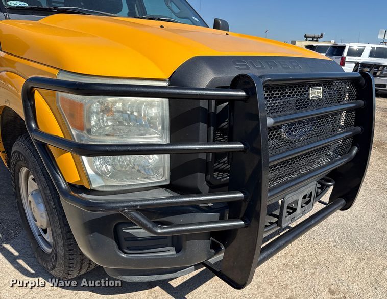 image for item DJ0918 2011 Ford F250 Super Duty Crew Cab pickup truck