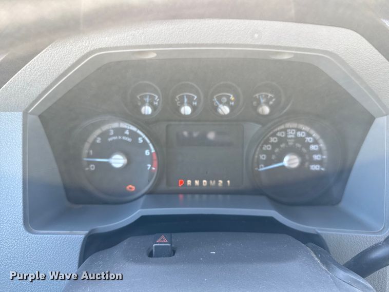 image for item DJ0918 2011 Ford F250 Super Duty Crew Cab pickup truck