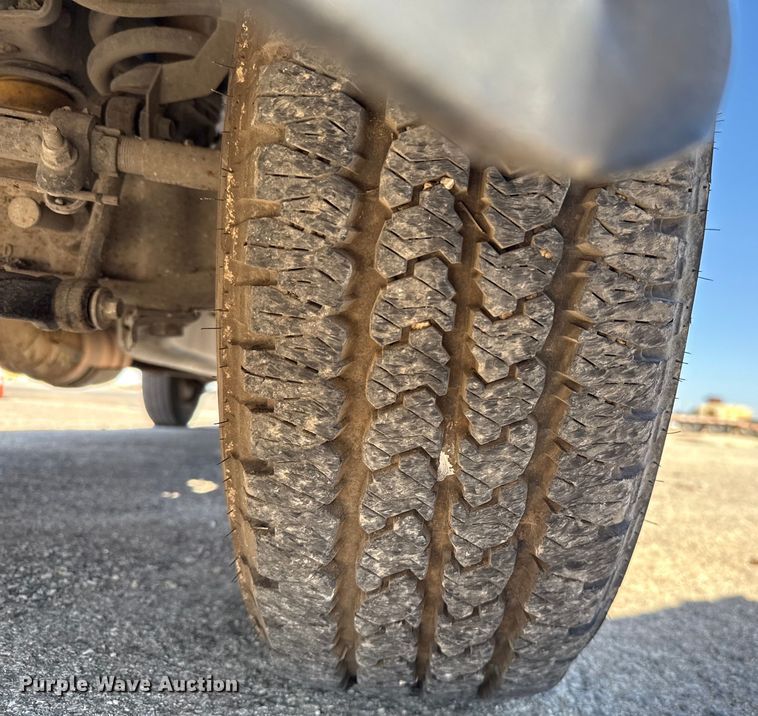 image for item DJ0918 2011 Ford F250 Super Duty Crew Cab pickup truck