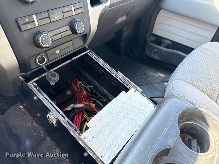 image for item DJ0919 2012 Ford F150 SuperCab pickup truck