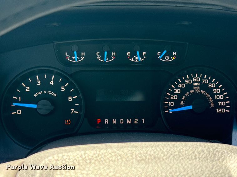 image for item DJ0920 2013 Ford F150 SuperCab pickup truck